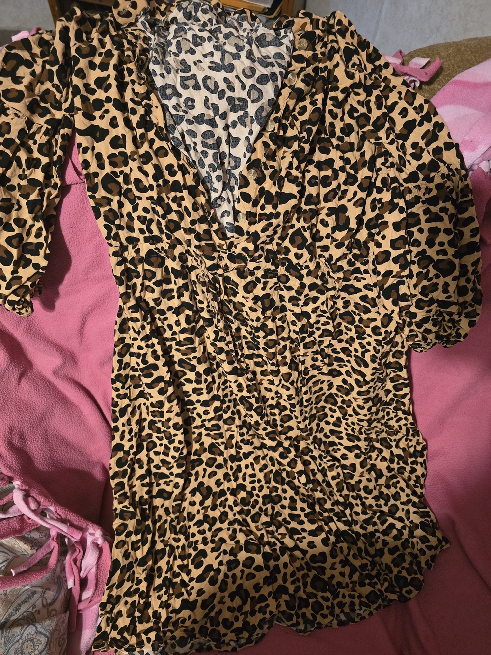 Womens Leopard Print V-Neck Dress in Tan and Black